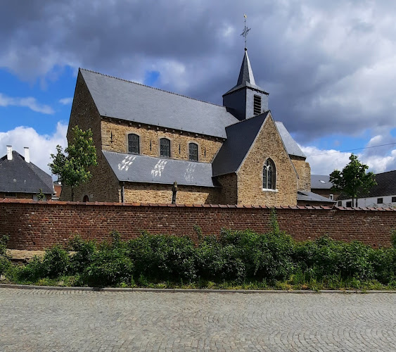 Église Saint-Lambert de Corroy-le-Château - Kerk