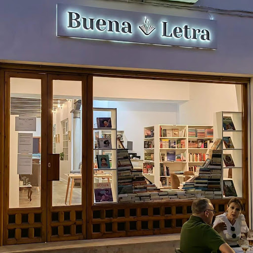 Buena Letra Librería Café y Pastelería Artesanal