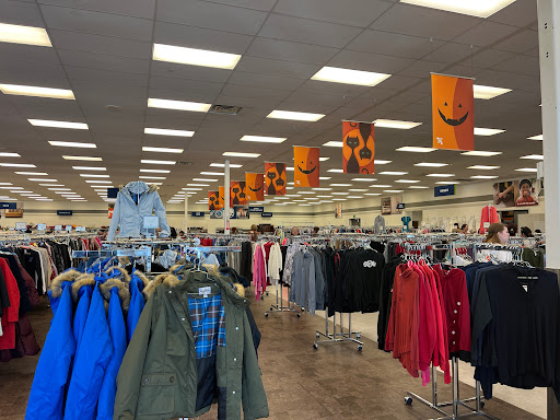 Thrift Store «Deseret Industries Thrift Store», reviews and photos