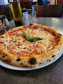 Pizza du Restaurant italien Tesoro d'italia - Saint Marcel à Paris - n°1