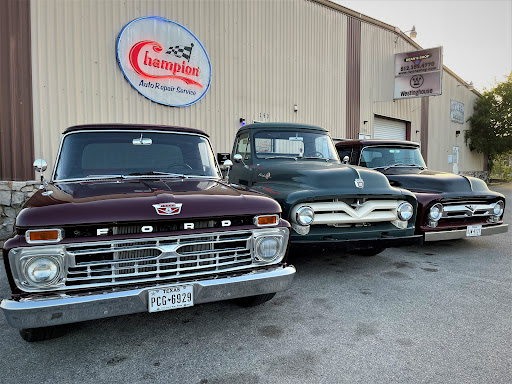 290 Wonder World Dr, San Marcos, TX 78666, USA