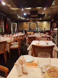 Atmosphère du Restaurant indien Restaurant Santoor Paris - n°15