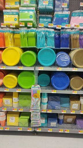 Shopping Mall «Eagan Town Centre», reviews and photos, 1276 Town Centre Dr, Eagan, MN 55123, USA