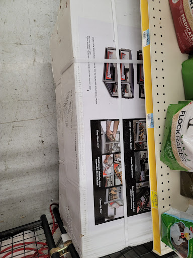 Home Improvement Store «Tractor Supply Co.», reviews and photos, 200 Able Dr STE 10, Dayton, TN 37321, USA