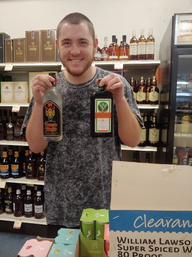 Liquor Store «Wines & Spirits», reviews and photos, 1602 Cochran Rd, Pittsburgh, PA 15220, USA