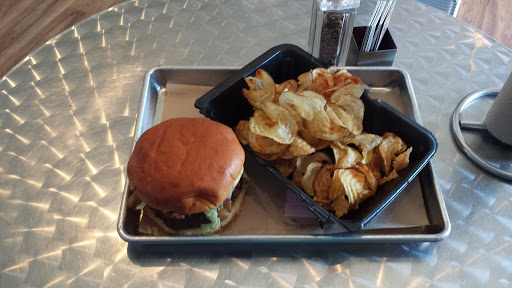 Hamburger Restaurant «NN BURGER - Kilmarnock», reviews and photos, 62 Irvington Rd, Kilmarnock, VA 22482, USA