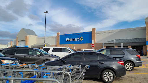 Department Store «Walmart Supercenter», reviews and photos, 201 Edwards Blvd, Lake Geneva, WI 53147, USA