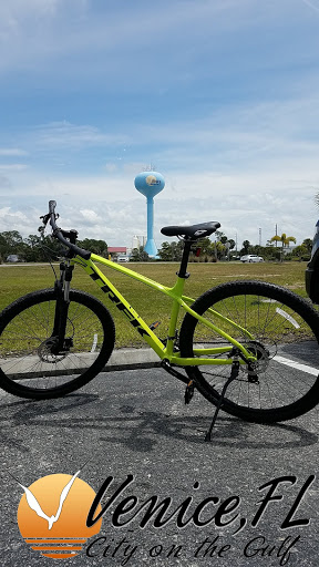 Bicycle Store «Trek Bicycle Store of Estero», reviews and photos, 8001 Plaza del Lago Dr #101, Estero, FL 33928, USA