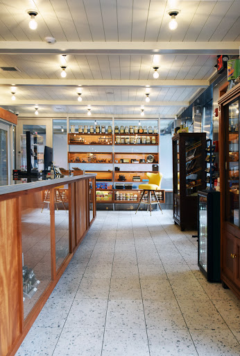 Tobacco Shop «Tobacco Leaf», reviews and photos, 7351 Assateague Dr, Jessup, MD 20794, USA