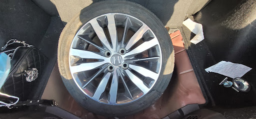 Tire Shop «Discount Tire Store - The Woodlands, TX», reviews and photos, 24915 Interstate 45 N, The Woodlands, TX 77380, USA