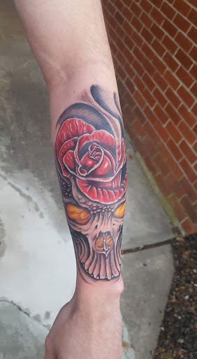 Tattoo Shop «Stormi Steel Tattoos», reviews and photos, 1903 Pittston Ave, Scranton, PA 18505, USA