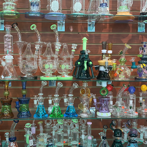 Vaporizer Store «27 Vape & Smoke», reviews and photos, 5268 S 27th St, Milwaukee, WI 53221, USA