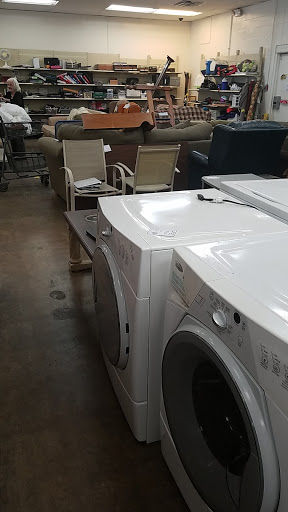 Thrift Store «St. Vincent de Paul Thrift Store and Donation Center», reviews and photos, 813 Main St, Milford, OH 45150, USA