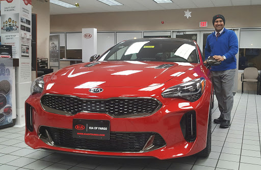 Car Dealer «Lunde Auto Center», reviews and photos, 140 40th St S, Fargo, ND 58103, USA