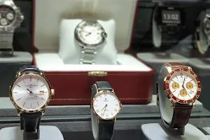 Guven Watches Luxury Watches Buy & Sell image