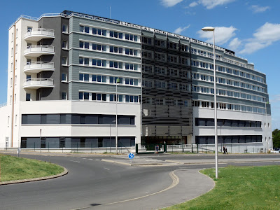 iSi clinique -implant dentaire à Bry-sur-Marne