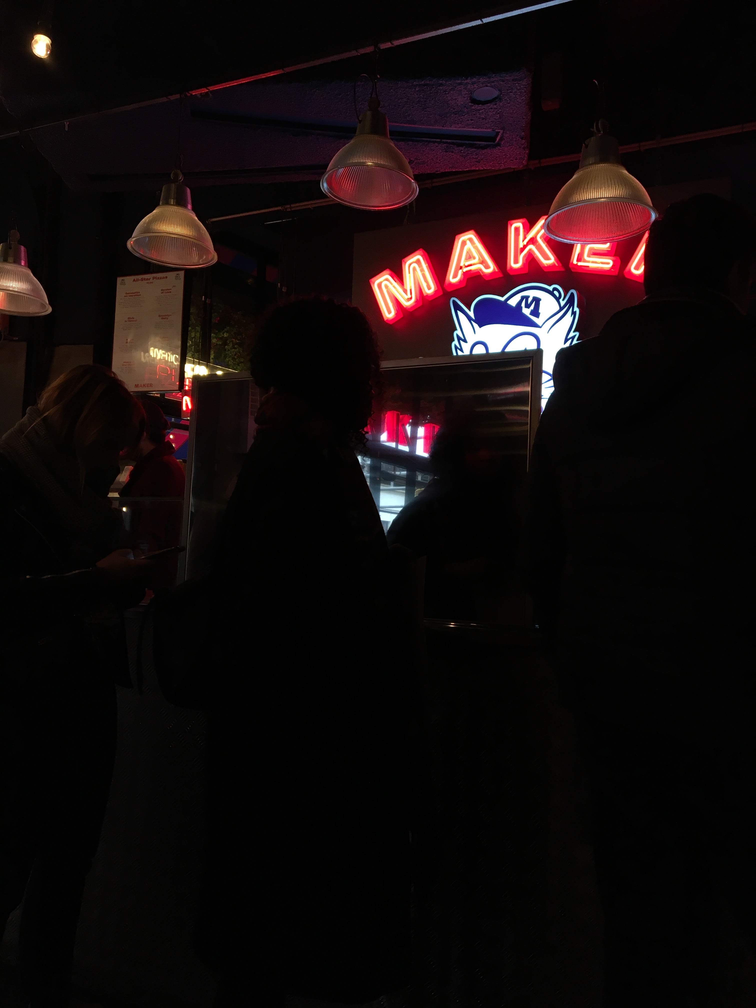 Photo n° 1 de l'avis de E... fait le 03/12/2019 à 21:25