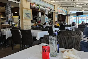 La Pineda Bar - Restaurant - Tapas image