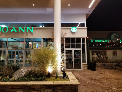 Shopping Mall «Crossroads Bellevue», reviews and photos, 15600 NE 8th St, Bellevue, WA 98008, USA