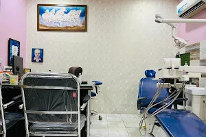 Best dental clinic of bilaspur shri Ram Dant Chiktsalaya DENTAL HOSPITAL image