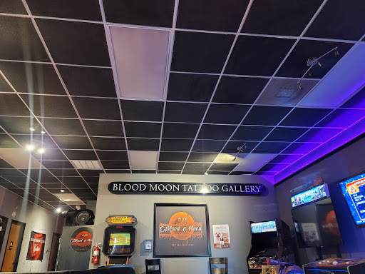 Tattoo Shop «Blood Moon Tattoo Gallery», reviews and photos, 101 N Main St #201, Mansfield, TX 76063, USA
