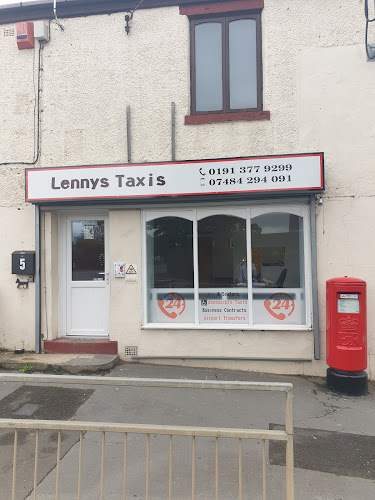 Lennys Taxis - Taxi service
