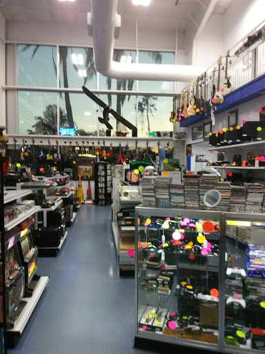 Pawn Shop «Pawn Max II», reviews and photos, 1980 Main St, Dunedin, FL 34698, USA