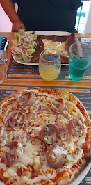 Plats et boissons du Restaurant Chez Vincent - Bar Tapas Crêperie Pizzas La Barre-de-Monts - n°1