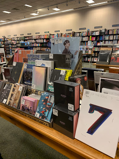 Book Store «Barnes & Noble», reviews and photos, 4972 Dublin Blvd, Dublin, CA 94568, USA