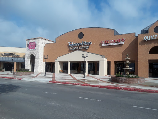 Tobacco Haus Cigar Lounge, 651 N Business I-35 #525, New Braunfels, TX 78130, USA, 