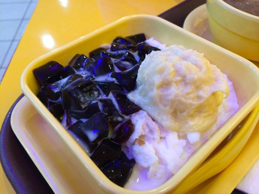 Dessert Shop «Just Desserts», reviews and photos, 7211 18th Ave, Brooklyn, NY 11204, USA