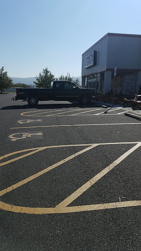 Home Improvement Store «Tractor Supply Co.», reviews and photos, 541 W Reservoir Rd, Woodstock, VA 22664, USA