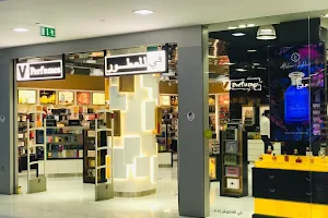 Vperfumes - Bay Avenue Mall image