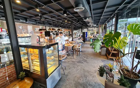 Brown Sugar Dessert Cafe & Bistro- ตลาด นกฮูก image