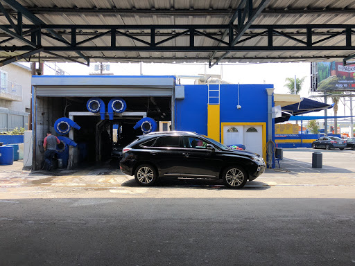 Overland Car Wash and Detail Center en Los Angeles