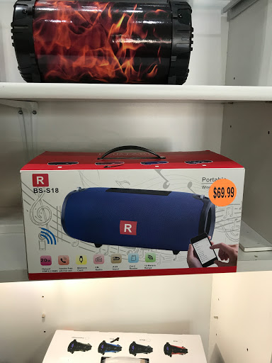 Cell Phone Store «Cricket Wireless Authorized Retailer», reviews and photos, 1229 E McKellips Rd #110, Mesa, AZ 85203, USA