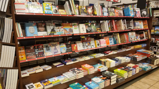 Book Store «Barnes & Noble», reviews and photos, 2415 N Monroe St, Tallahassee, FL 32303, USA
