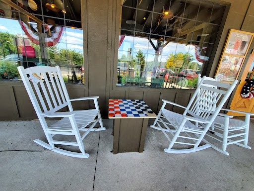 American Restaurant «Cracker Barrel Old Country Store», reviews and photos, 21 Industrial Dr, Hamburg, PA 19526, USA