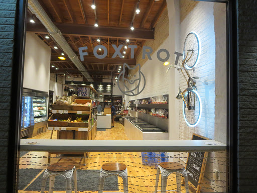 Gourmet Grocery Store «The Market by Foxtrot», reviews and photos, 1019 W Lake St, Chicago, IL 60654, USA