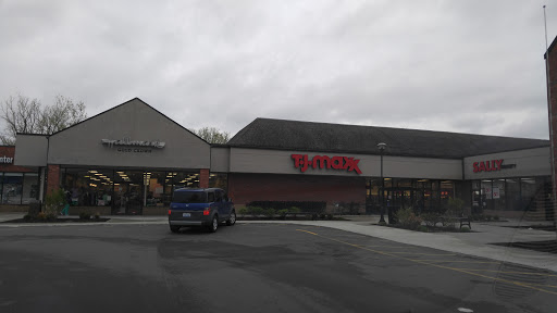 T.J. Maxx, 30965 Five Mile Road, Livonia, MI 48154, USA, 
