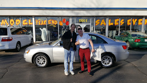 Kia Dealer «Bob Rohrman Schaumburg KIA», reviews and photos, 1100 E Golf Rd, Schaumburg, IL 60173, USA