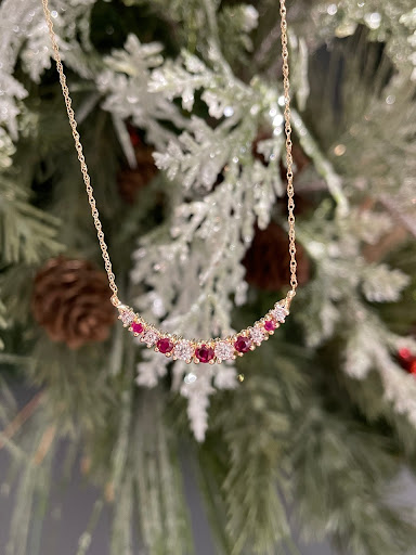 Jewelry Store «Georgetown Jewelers Inc», reviews and photos, 351 Georgetown Square, Wood Dale, IL 60191, USA