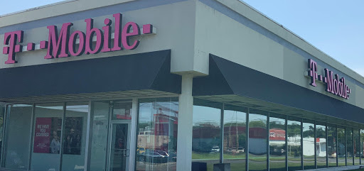 T-Mobile, 130 U.S. 22, Springfield Township, NJ 07081, USA, 