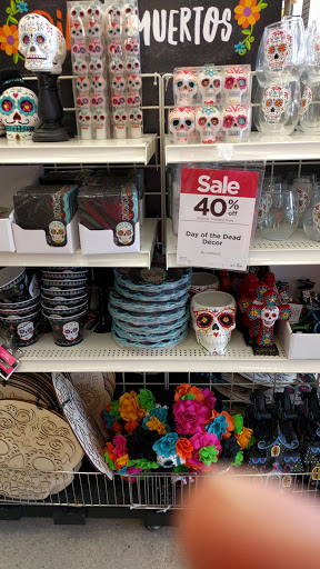 Clothing Store «Ross Dress for Less», reviews and photos, 150 Woodside Plaza, Redwood City, CA 94061, USA