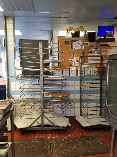 Donut Shop «Jelly Donut», reviews and photos, 1615 W Texas St, Fairfield, CA 94533, USA