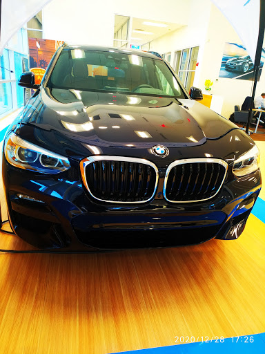 Used Car Dealer «Fields BMW Lakeland», reviews and photos, 4285 Lakeland Park Dr, Lakeland, FL 33809, USA