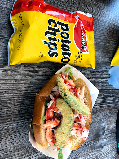 Seafood Market «Bob Lobster», reviews and photos, 49 Plum Island Turnpike, Newbury, MA 01951, USA