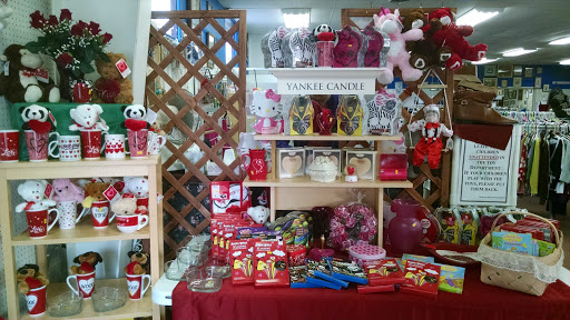 Thrift Store «Halo Bargain Center», reviews and photos