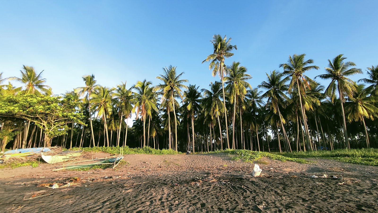 Photo de Sumaliring Beach avec un niveau de propreté de assez propre