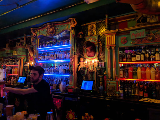 Drinking places in Seattle